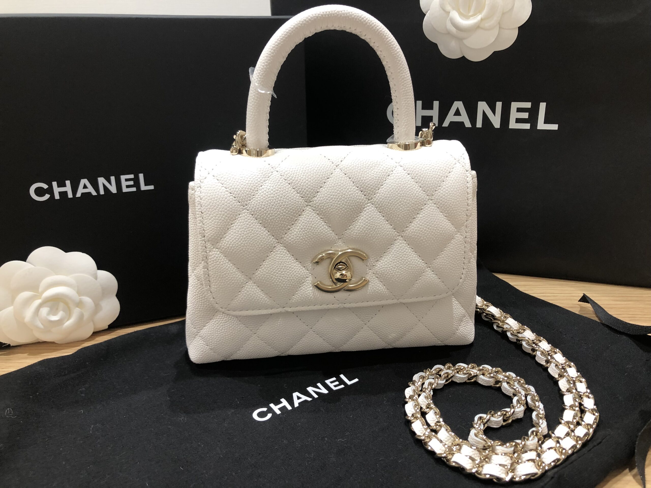 CHANELココハンドルミニマトラッセ　ショルダーバッグ